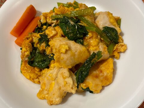 ふんわり☆ささみと小松菜の卵ケチャップ炒め